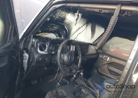 2025 Jeep Wrangler 4-Door Sport 4X4 z USA, uszkodzony, nr VIN 1C4PJXDG7SW550355